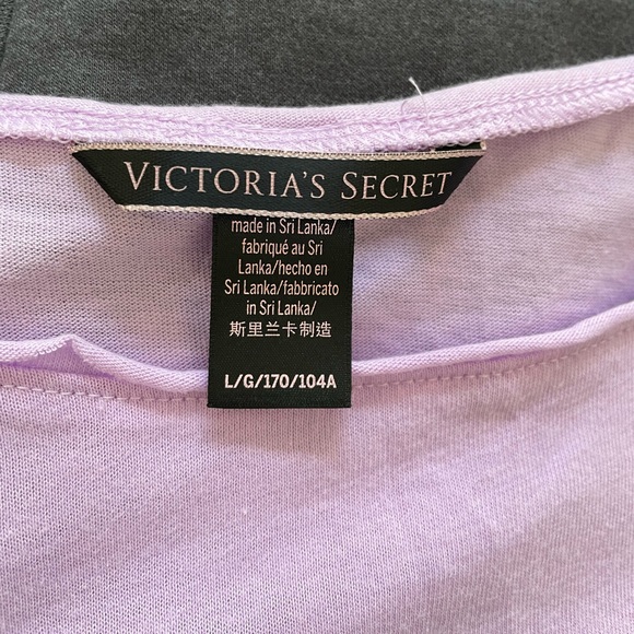 Victoria’s Secret WICKED short sleeve t-shirt size Large in lavender NWOT - Picture 3 of 3